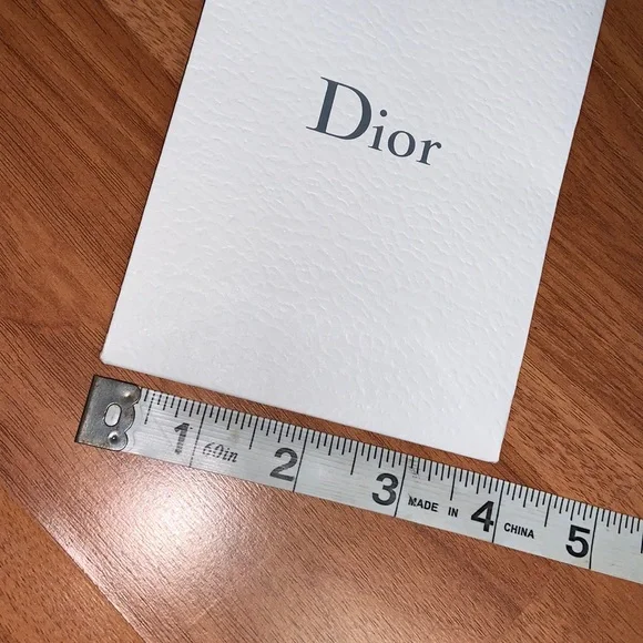 Christian Dior Small Paper Shopping Bag - Picture 3 of 8